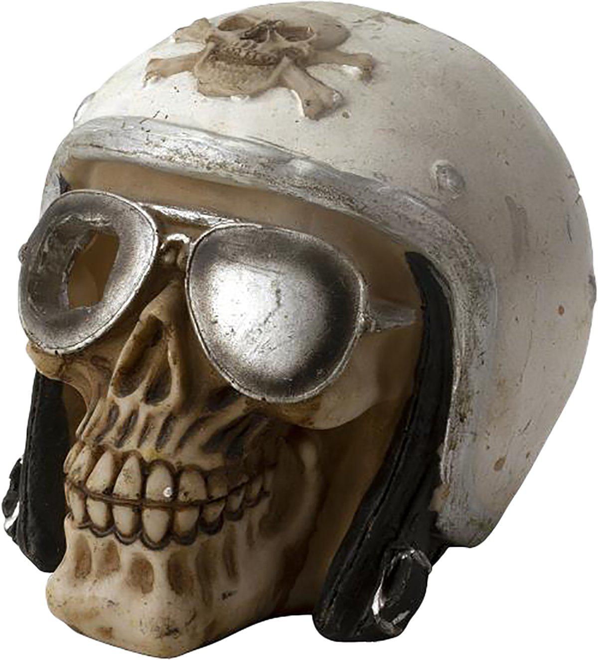 53176872894793_image1